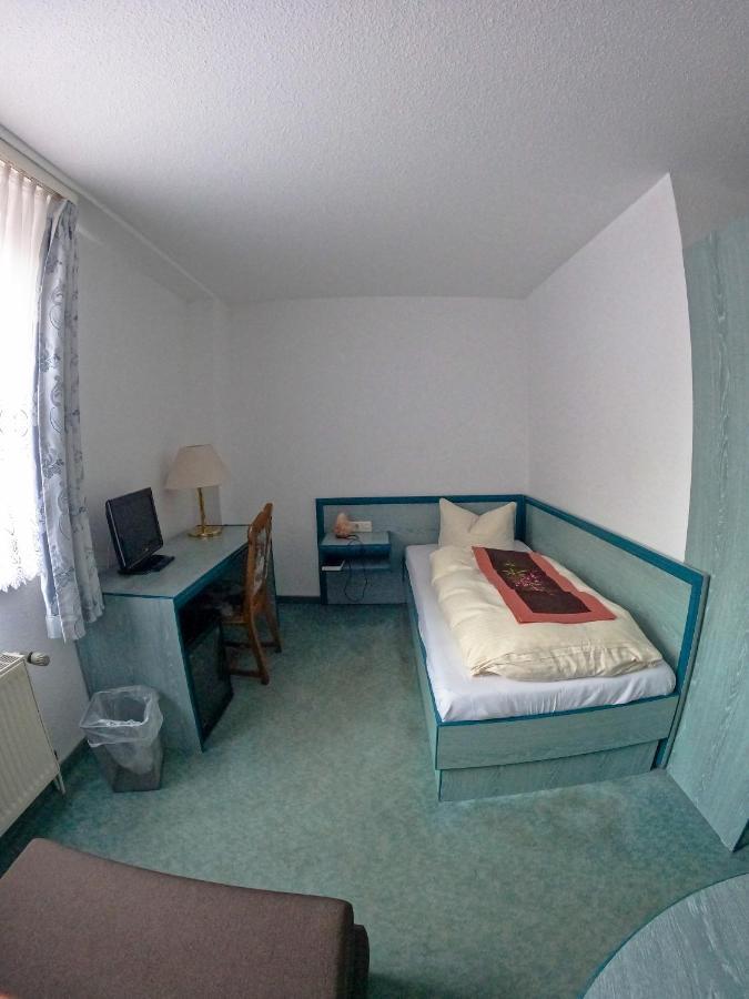 Hotel Diana Schonwalde-Glien Exteriör bild