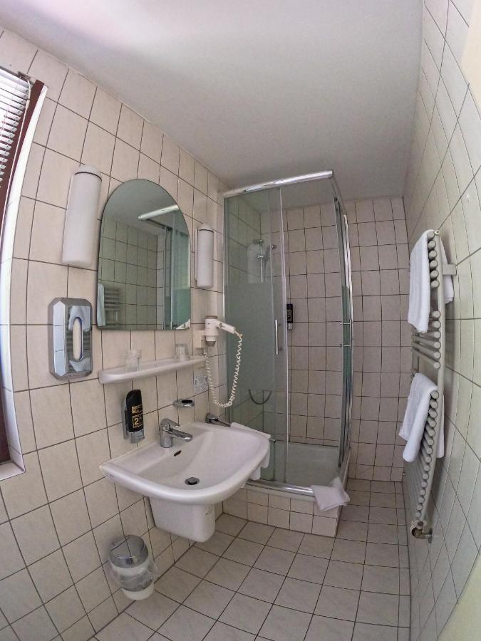 Hotel Diana Schonwalde-Glien Exteriör bild