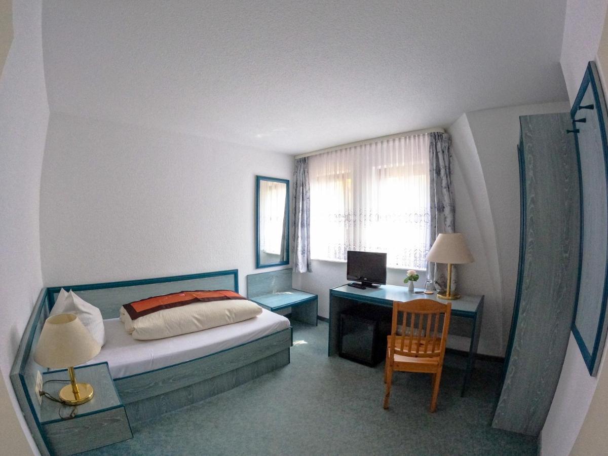 Hotel Diana Schonwalde-Glien Exteriör bild