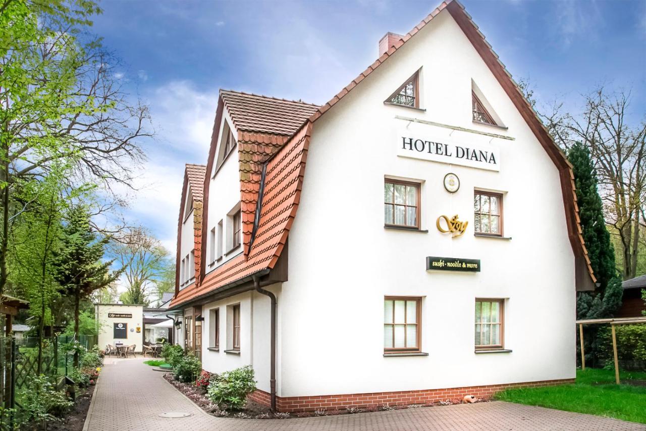 Hotel Diana Schonwalde-Glien Exteriör bild